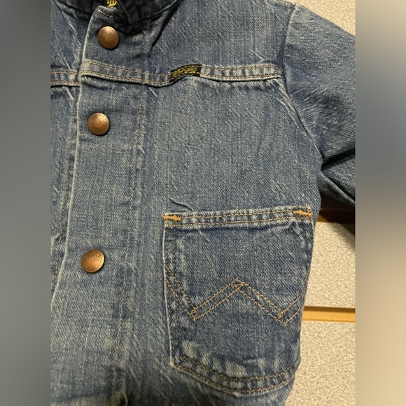 Kids Toddler VTG Wrangler Jean Jacket snap Up Logo USA Size 4 western Cowboy - Picture 2 of 5